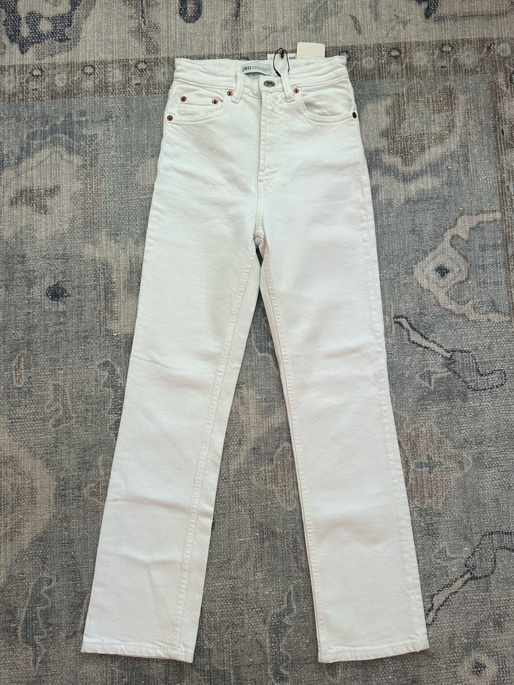Zara White Straight Legged Jeans